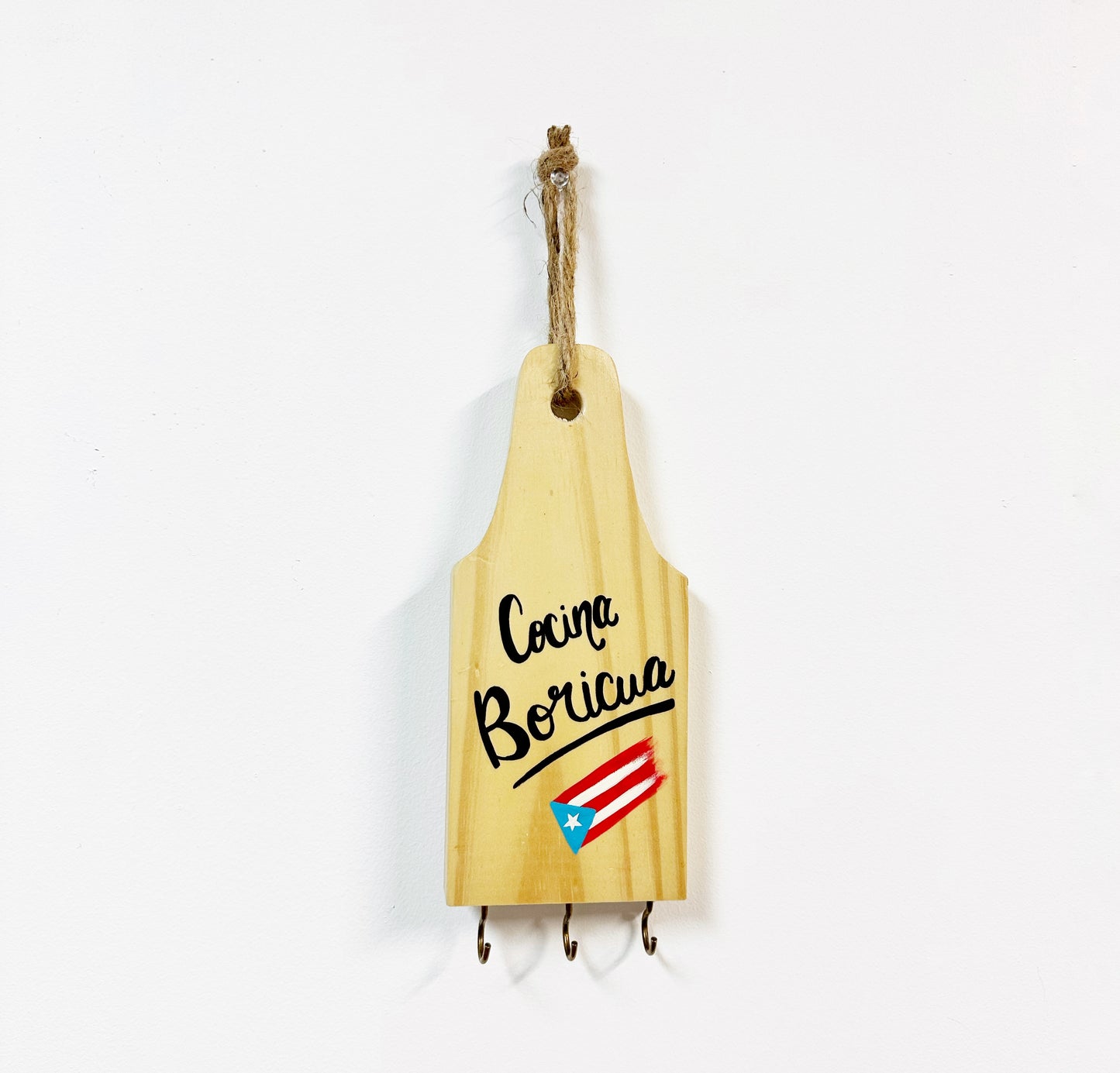 Wooden key holder | Boricua Cuisine