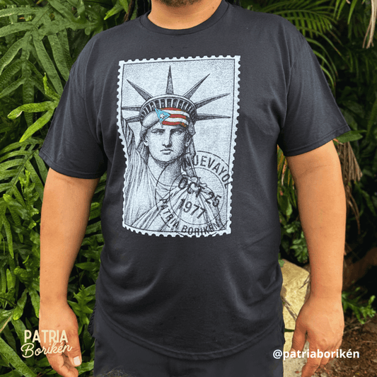 Black Puerto Rico T-shirt – Statue of Liberty with Puerto Rican Flag