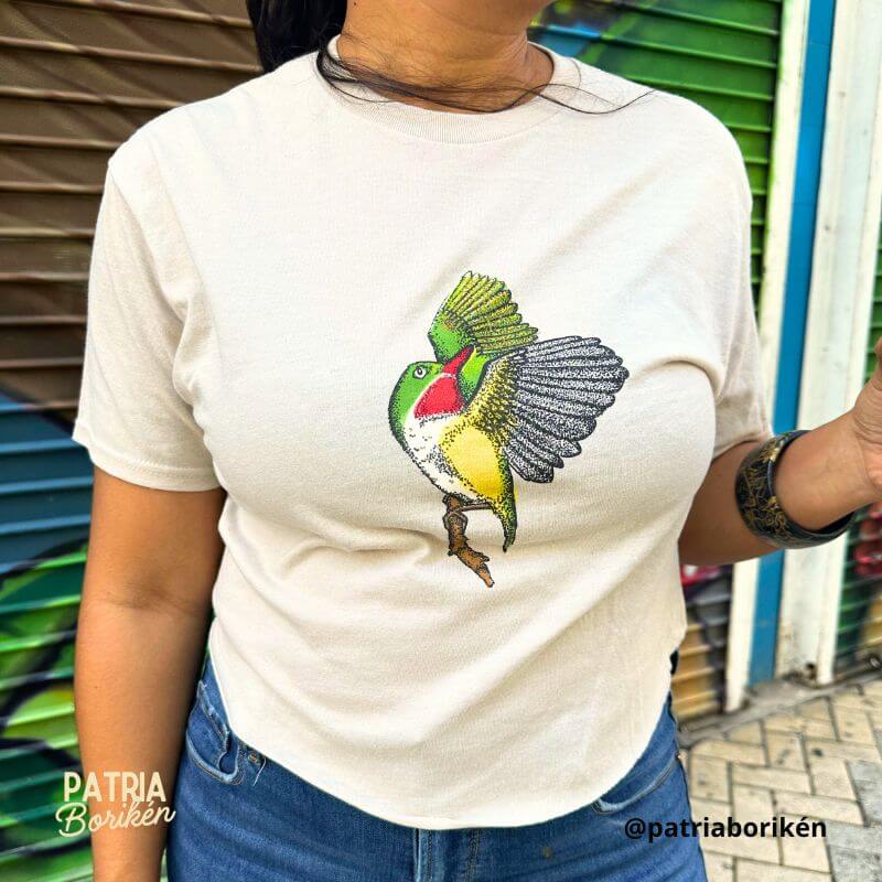 Crop Top San Pedrito en Vuelo | Ave Endémica de Puerto Rico