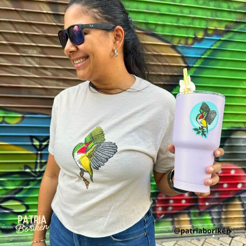 Crop Top San Pedrito en Vuelo | Ave Endémica de Puerto Rico
